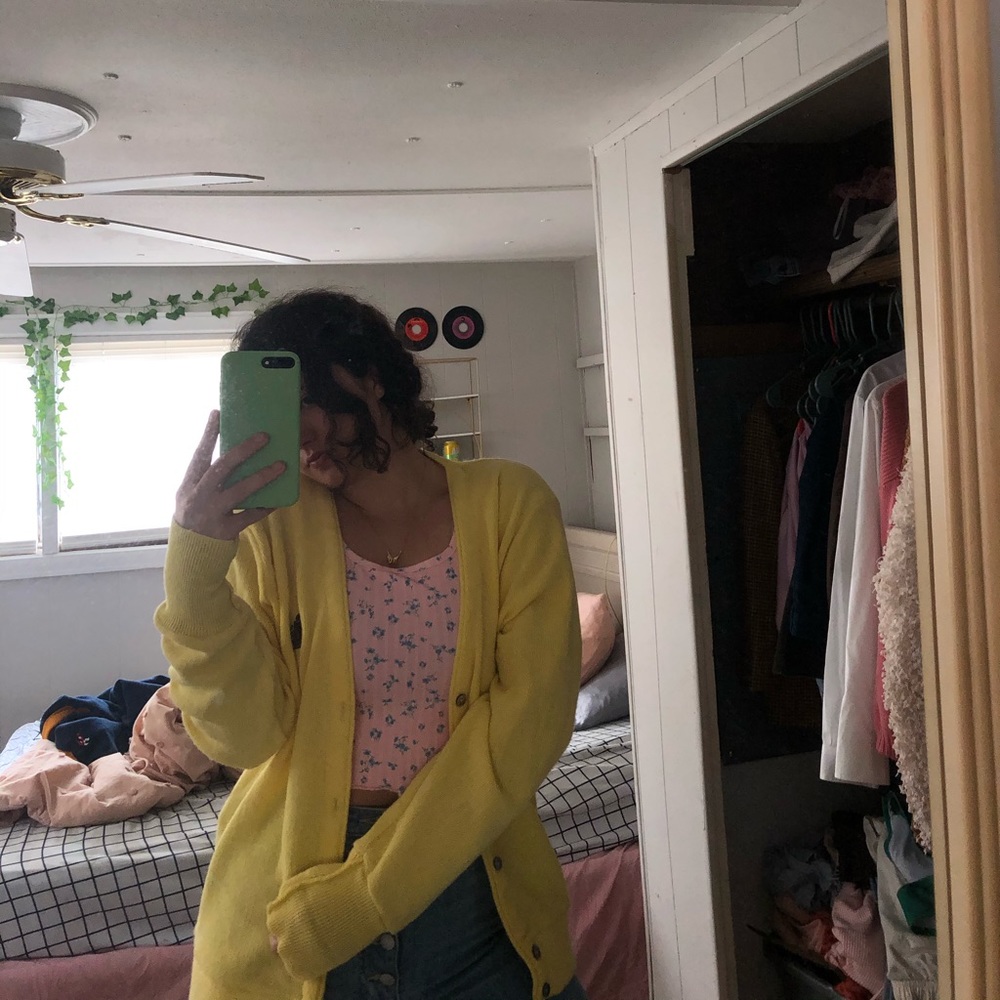 yellow izod cardigan